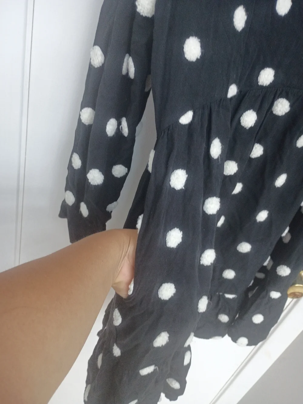 V-Neck Long Sleeve Polka Dot Dress - Black/White - Picture 10 of 12